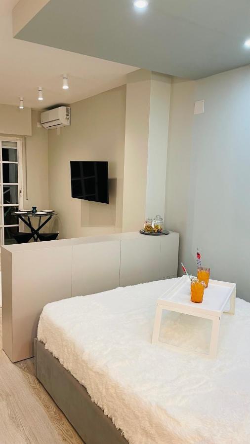 Beautiful Studio Two Steps To The Beach 또레비에하 외부 사진